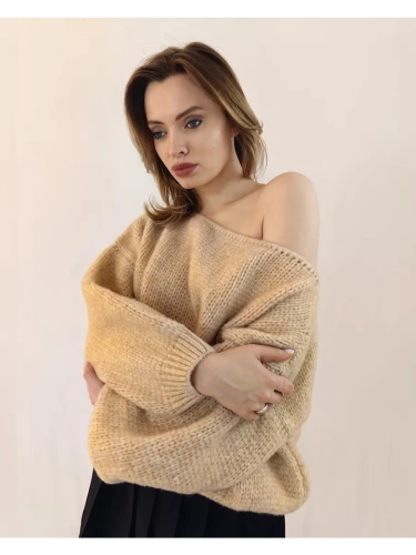 Кофта оверсайз укороченный с широкими рукавами Свитер