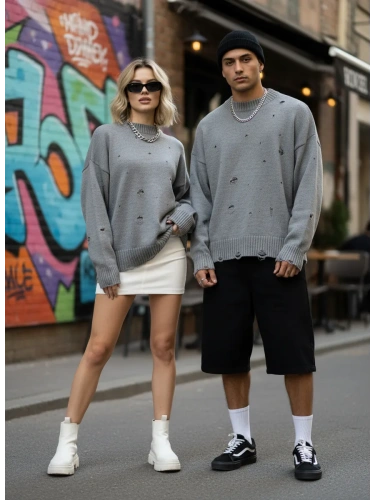 Свитер оверсайз рваный женский и мужской теплая унисекс фото 4