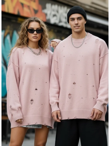 Свитер оверсайз рваный женский и мужской теплая унисекс